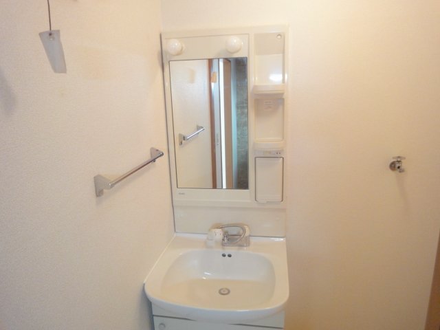 洗面設備　洗髪洗面化粧台