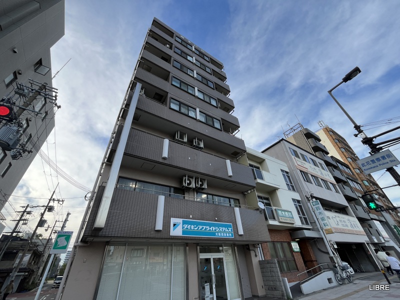 建物外観　綺麗な外観