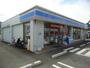 コンビニ　ローソン 久留米長門石三丁目店（コンビニ）まで1006m