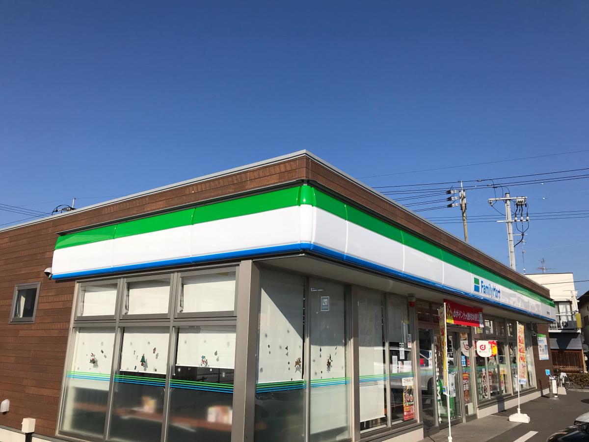 コンビニ　ファミリーマート 西大寺中店（コンビニ）まで2730m