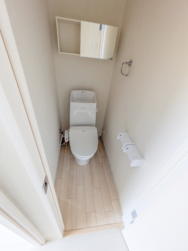 トイレ　図面と現状に相違がある場合には現状を優先