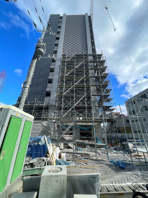 エントランス　明るいエントランスであなたのお帰りをお待ちします＾＾