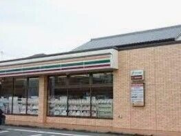 コンビニ　セブンイレブン浜松和地山2丁目店（コンビニ）まで132m