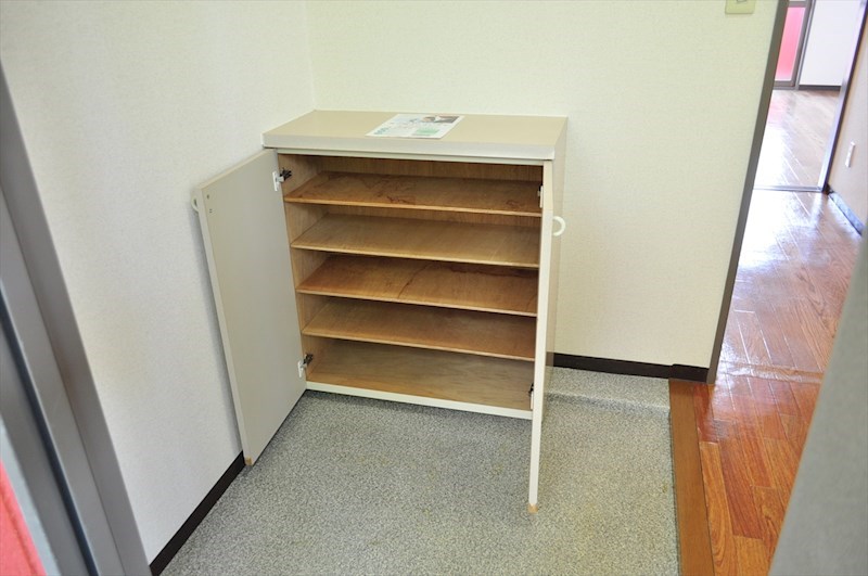 その他設備　靴箱