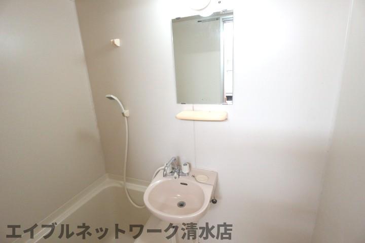 洗面設備　同物件同タイプ