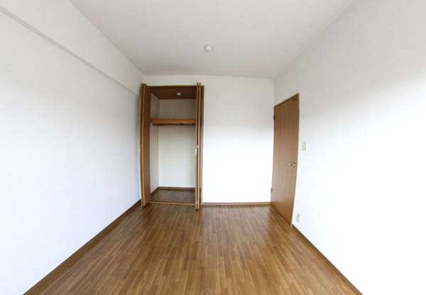 居室・リビング　ゆったりとした居間です