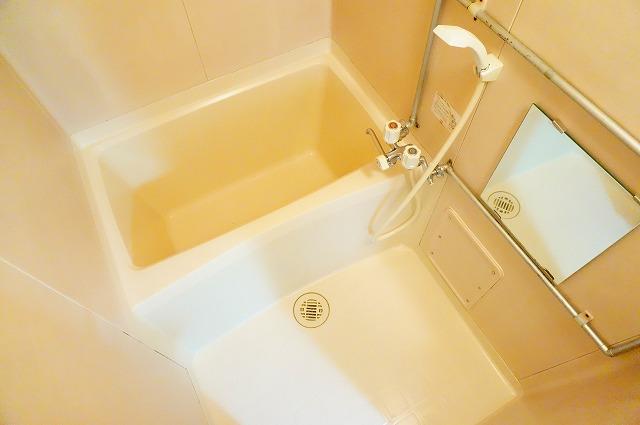 バス・シャワールーム　浴室