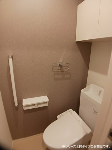 トイレ　シンプルで使いやすいトイレです