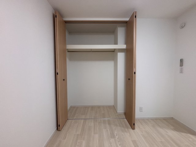 収納　荷物や衣類がたくさんあっても安心の収納力です