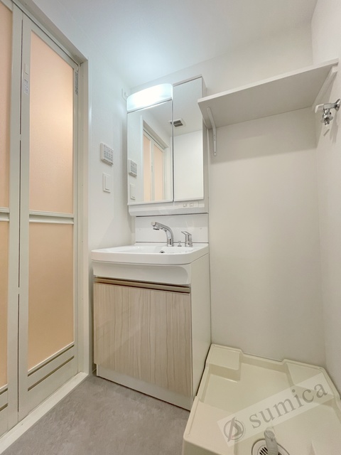 洗面設備　洗面脱衣所付き！独立洗面台が便利です♪♪