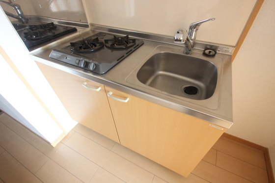 キッチン　※別部屋の写真です