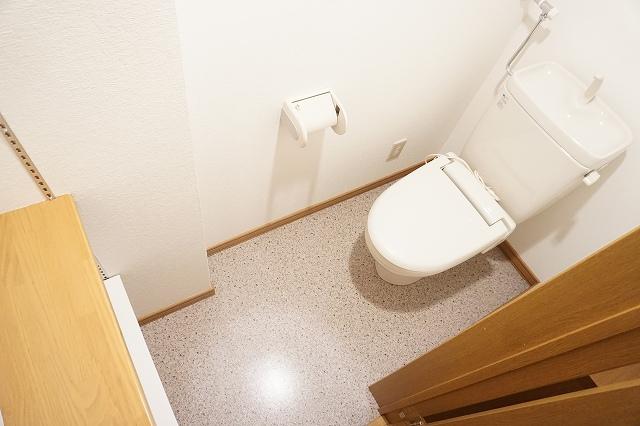 トイレ　トイレ