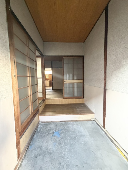 玄関