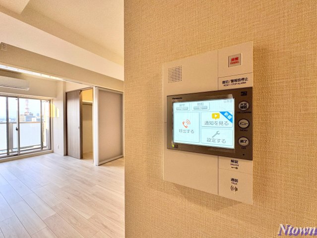 セキュリティ　モニター付きインターフォンです。