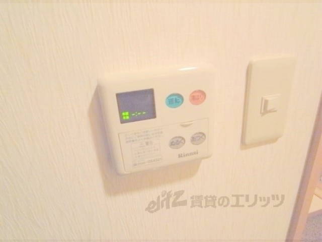 その他設備　給湯器