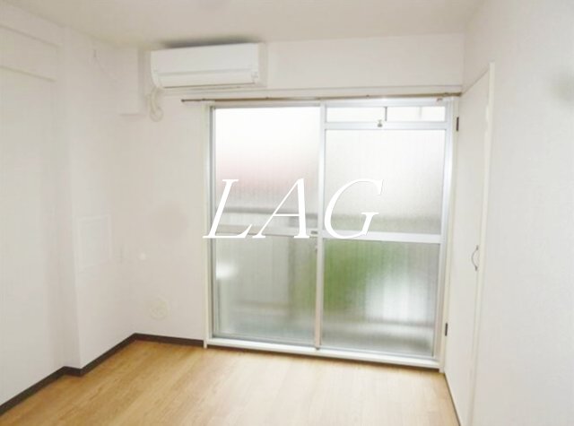 居室・リビング　洋室のお部屋です。