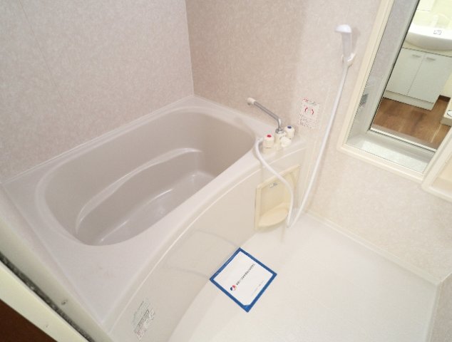 バス・シャワールーム　日々の暮らしに欠かせないお風呂です