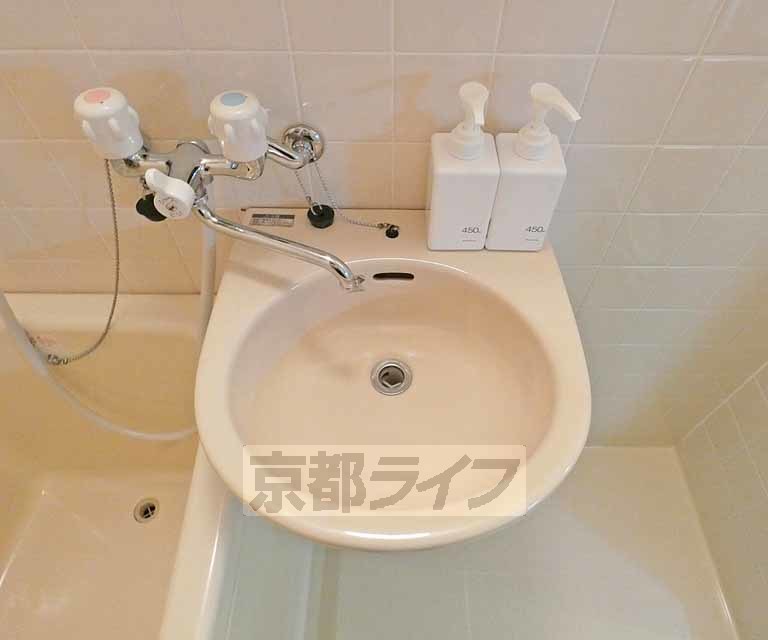 洗面設備　洗面台です！