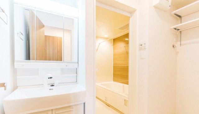 洗面設備　同仕様