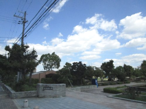 公園　松原中央公園（公園）まで377m