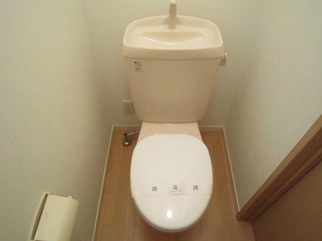 トイレ　別部屋参考