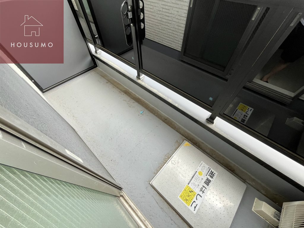 バルコニー　開放的で明るい空間を演出してくれるバルコニーです