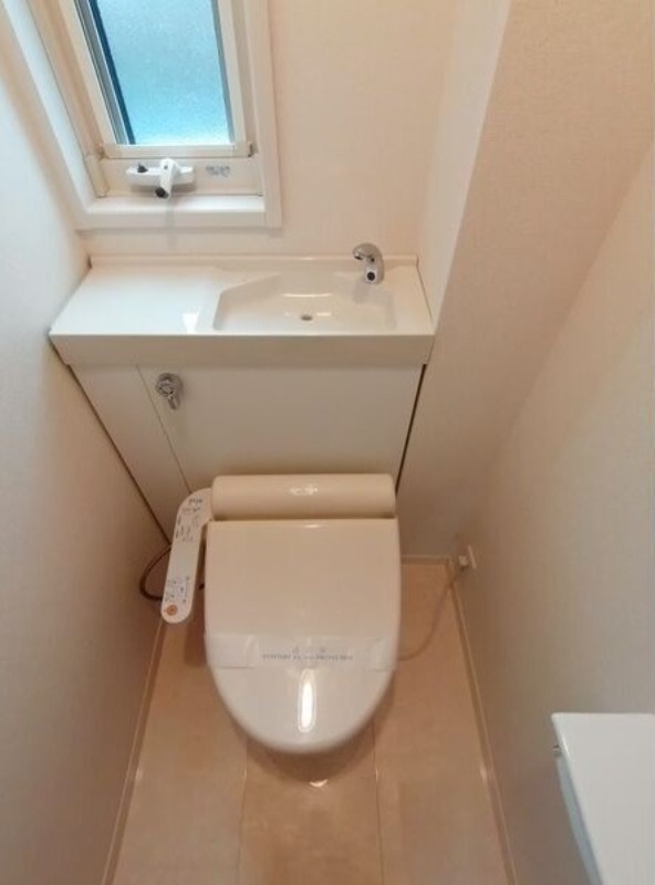 トイレ　図面と現状に相違がある場合には現状を優先