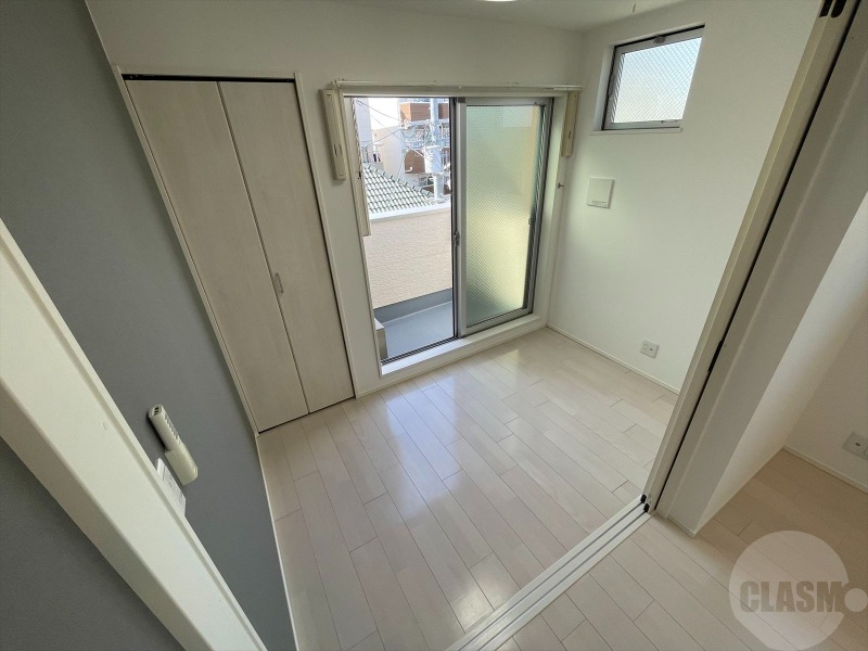 その他部屋・スペース　３．２帖の洋室もございます