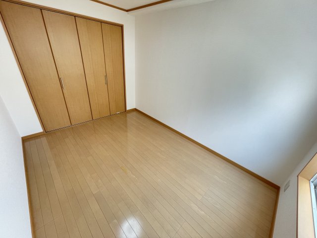 その他部屋・スペース　ゆったり過ごせる居間です