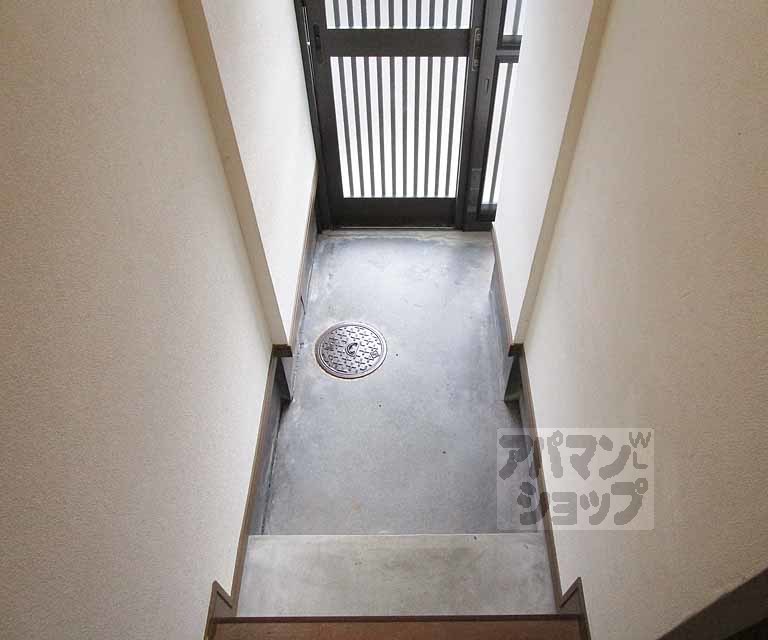 玄関　Ａの写真です。