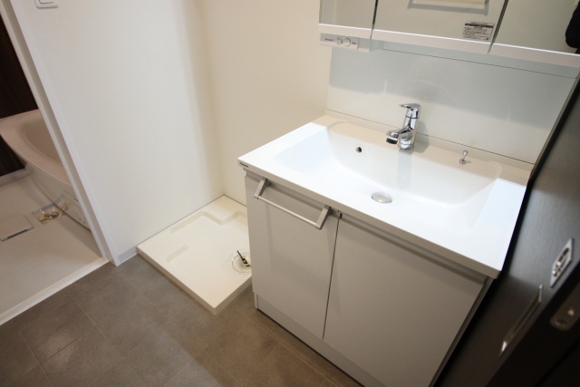 洗面設備　※別室の参考写真の為、現況優先です。