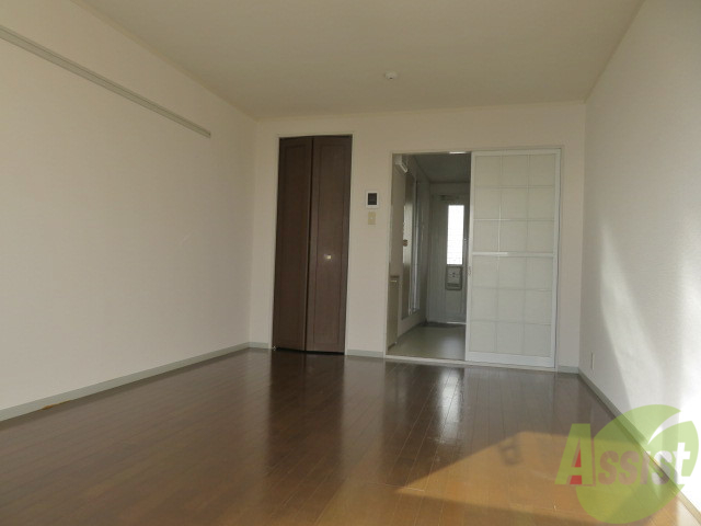 その他部屋・スペース　寝室はございませんがベッドも置けるスペースあります。