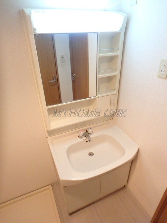 洗面設備　独立洗面台