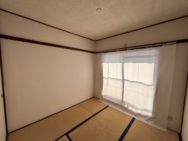 居室・リビング　別部屋の内装写真※現況有姿