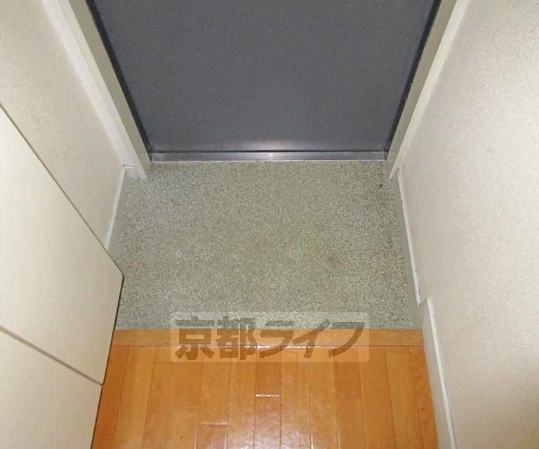 玄関　丁度良いサイズの玄関！