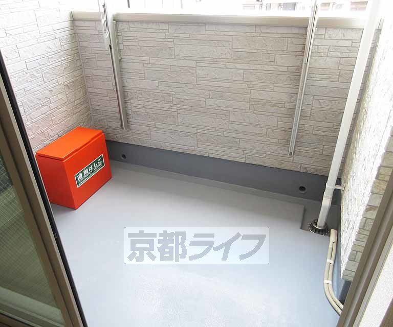 バルコニー　洗濯物たくさん干せます