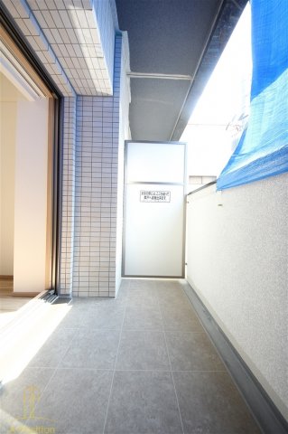 バルコニー　レオンコンフォート本町クレセント