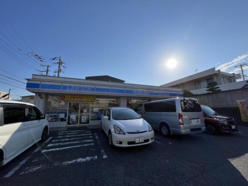 コンビニ　ローソン 千葉春日一丁目店（コンビニ）まで244m