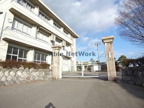 小学校　大垣市立青墓小学校（小学校）まで1567m