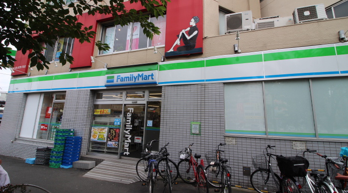 コンビニ　ファミリーマート 三ノ輪店（コンビニ）まで203m