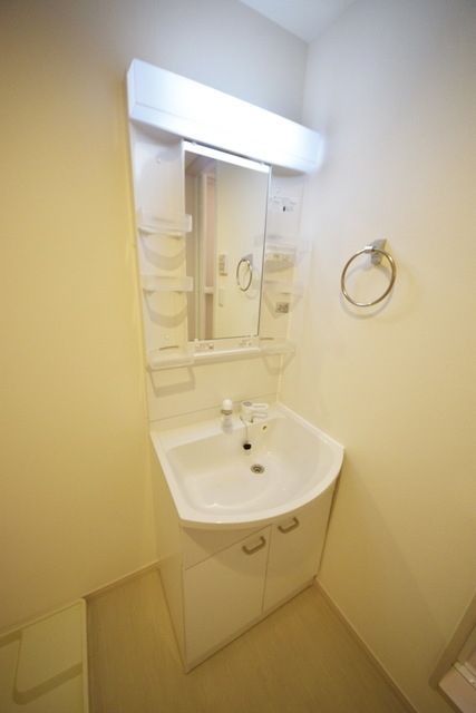 洗面設備　★人気のシャンプードレッサーがあります★