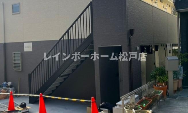 エントランス　毎日通るエントランスはこのようになっています