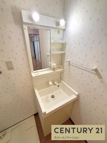 洗面設備　★シャンプードレッサーでオシャレ★