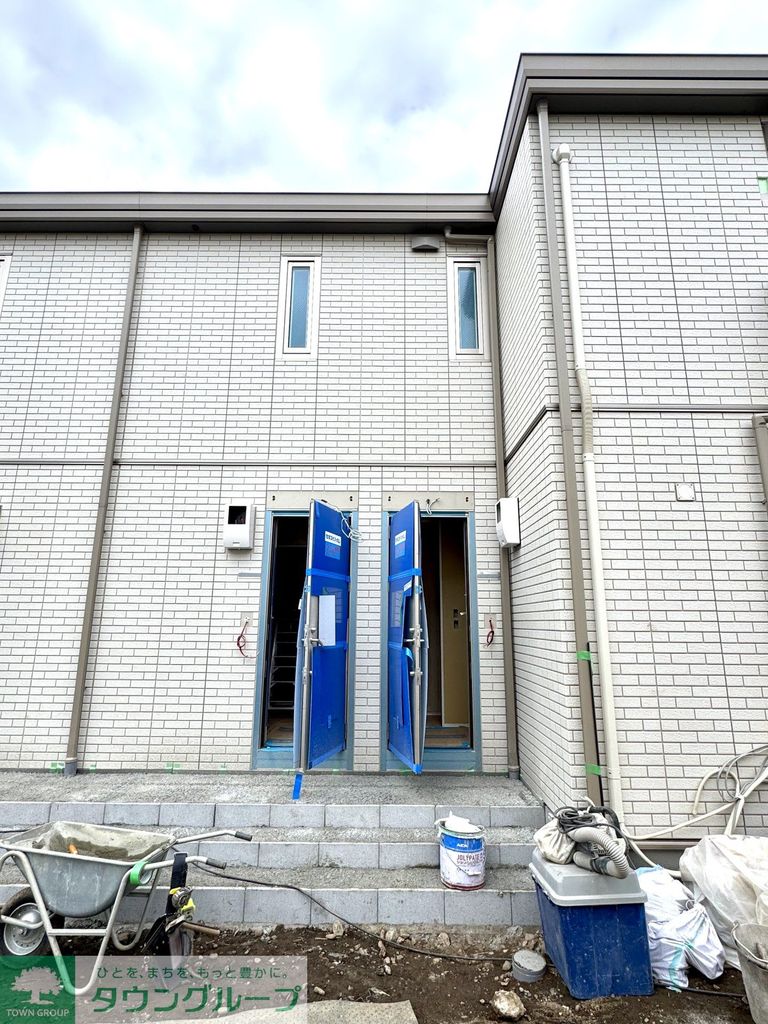 エントランス　★お問い合わせはタウンハウジング祖師ヶ谷大蔵店まで★