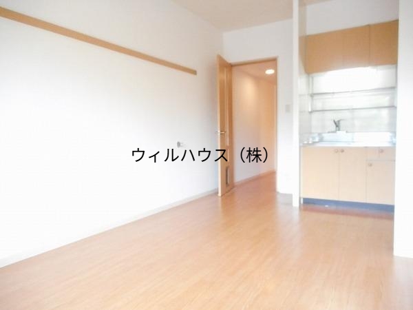 その他部屋・スペース　明るい洋室！