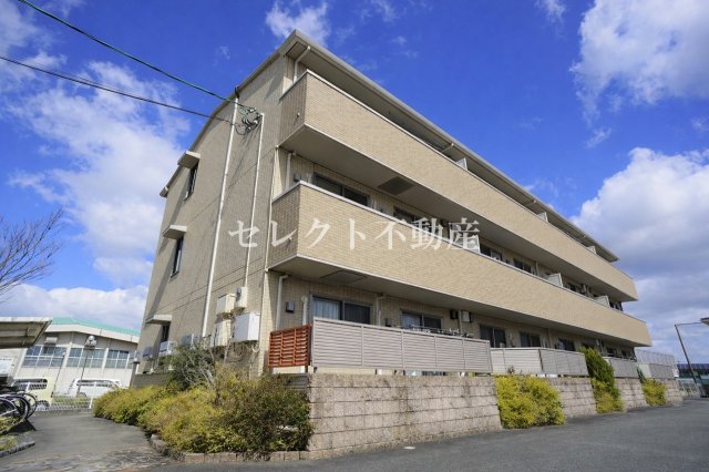 建物外観　【ソルティアＡ】建物外観