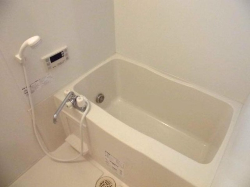 バス・シャワールーム　図面と現状に相違がある場合には現状を優先