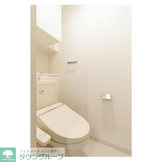 トイレ　※写真は同タイプ住戸です。