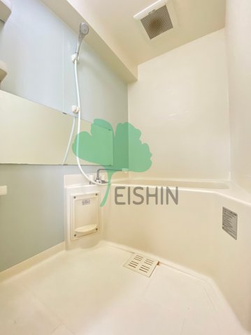 バス・シャワールーム　清潔感のある浴室です！