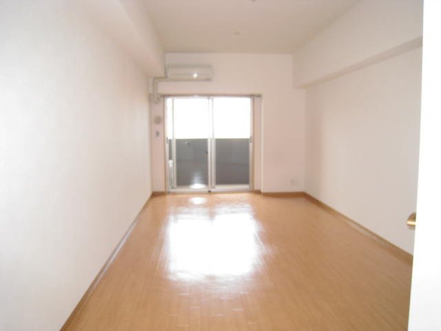 その他部屋・スペース　同物件別号室のものです。